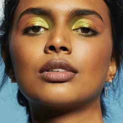 Bite-Size Eyeshadow