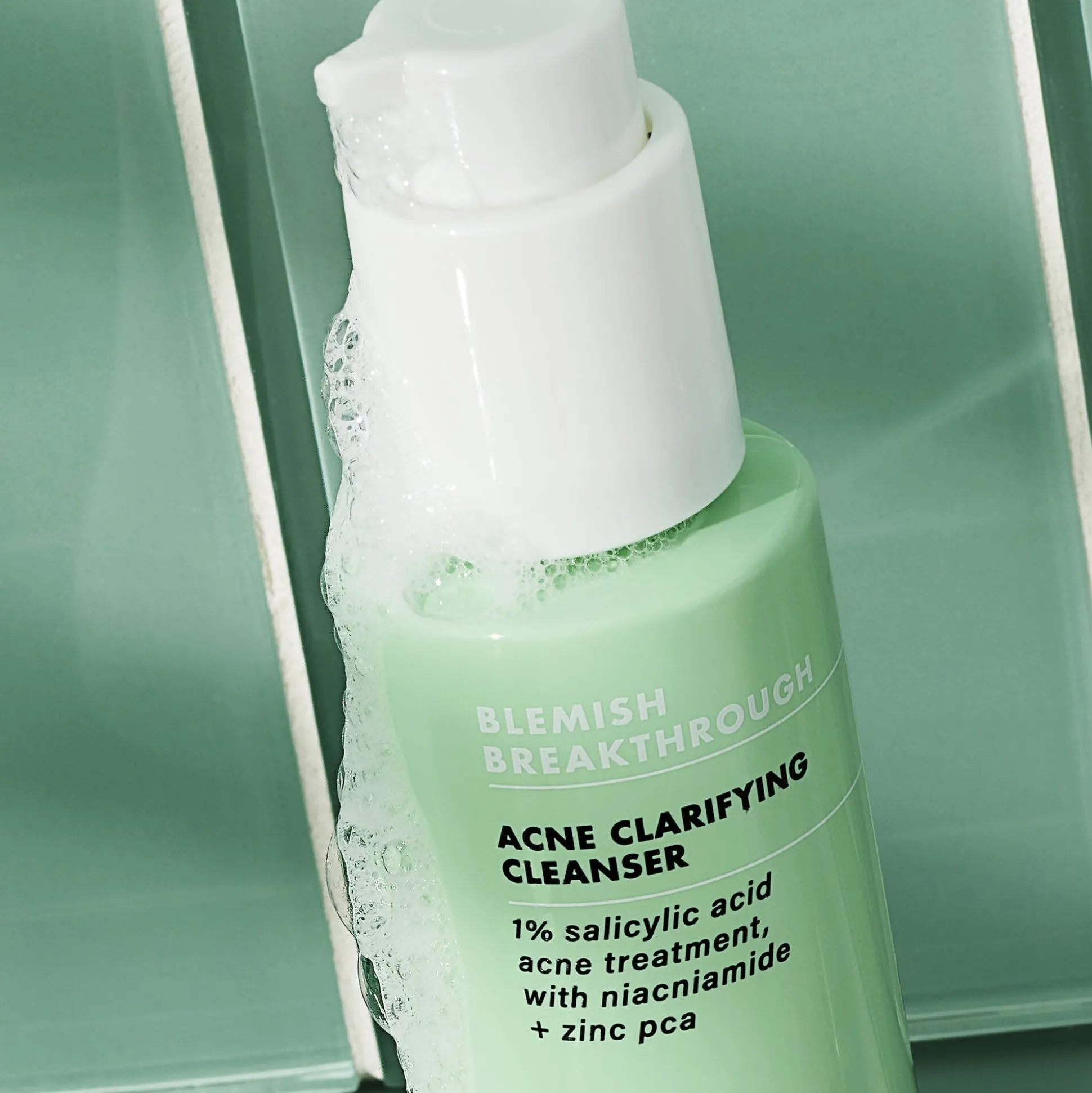 Blemish Breakthrough Acne Clarifying Cleanser