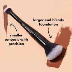 Concealer & Foundation Complexion Duo Brush