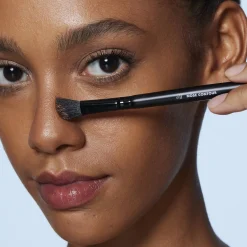 Dual-Ended Nose Contour Brush