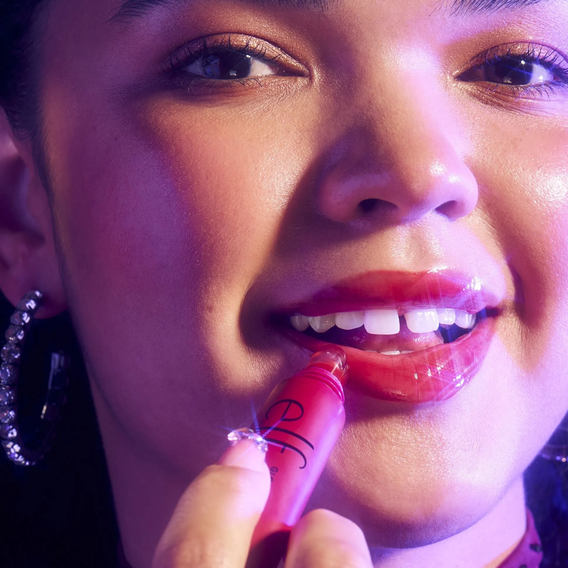 Glow Reviver Melting Lip Balm