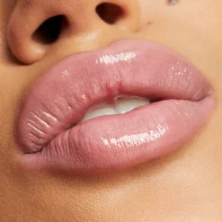Lip Lacquer