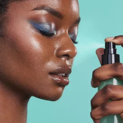 Power Grip Dewy Setting Spray