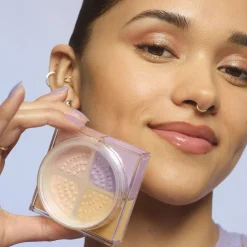 Set It Bright Powder Quad